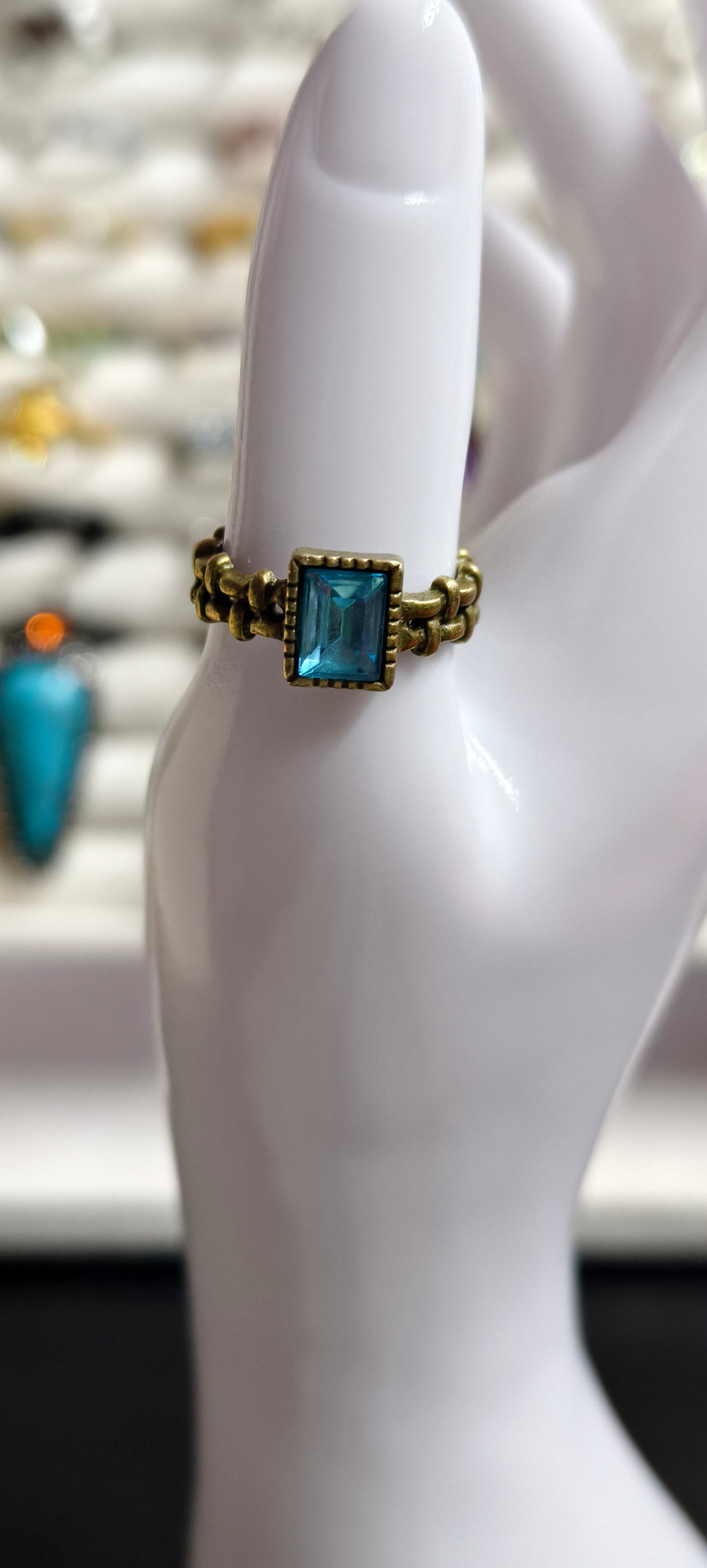 Vintage Sapphire Relic