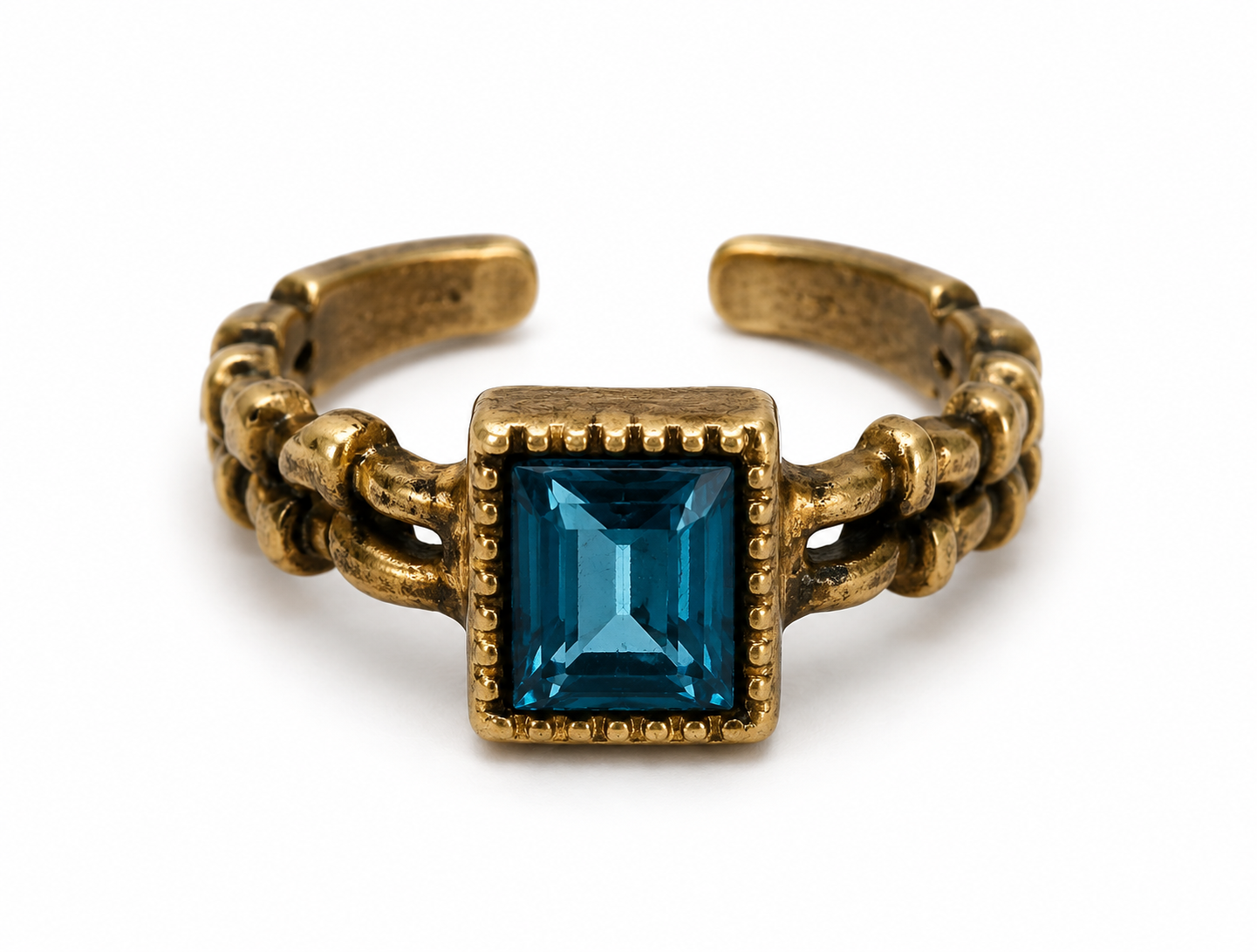 Vintage Sapphire Relic