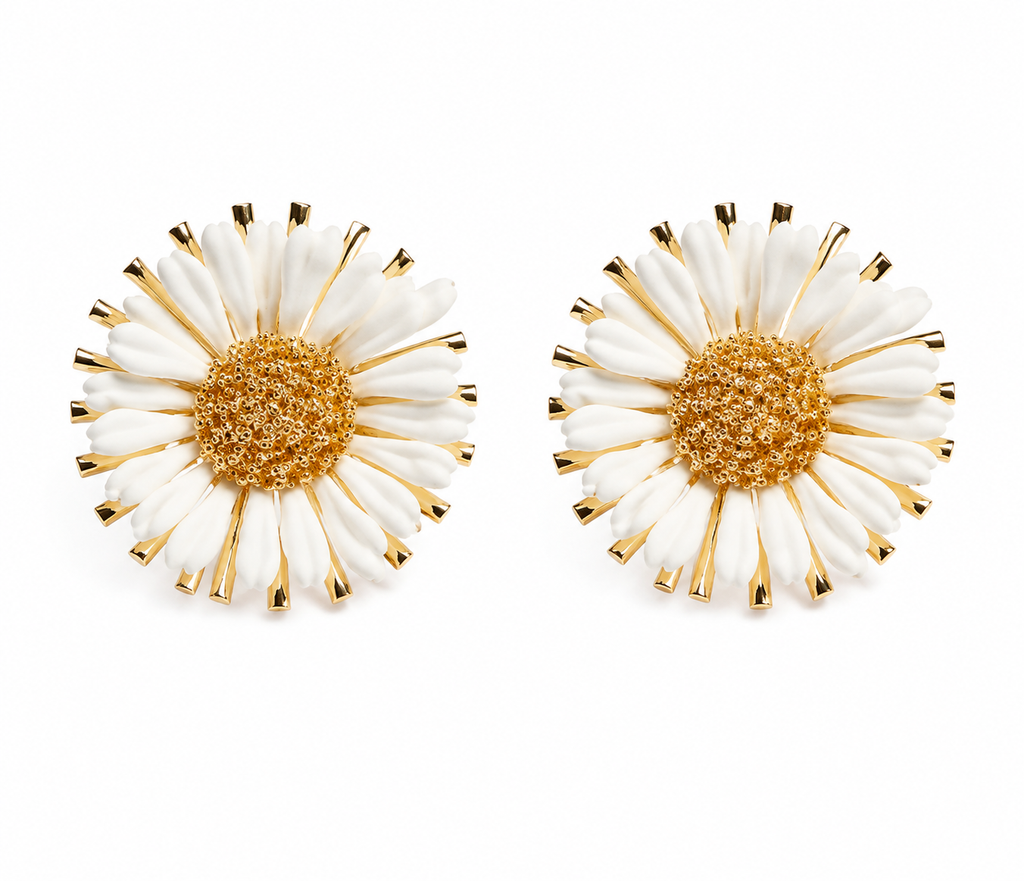 Pure White Daisy Gold Stud Earrings